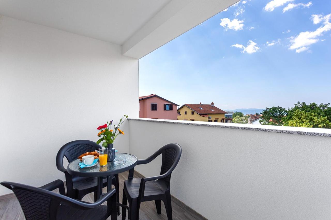 Kvarner Bay - Apartments 2 & 4 Рієка Екстер'єр фото