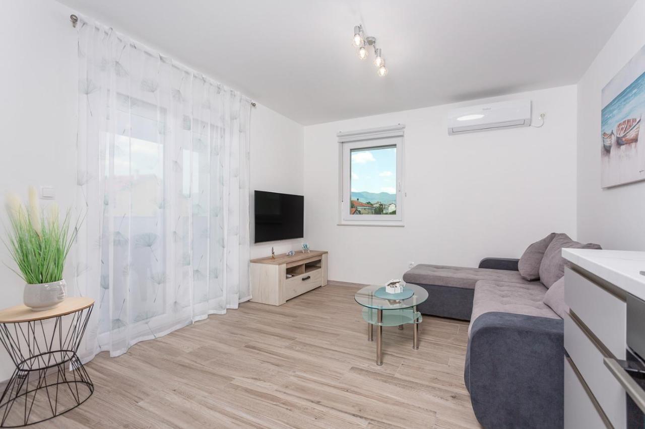 Kvarner Bay - Apartments 2 & 4 Рієка Екстер'єр фото